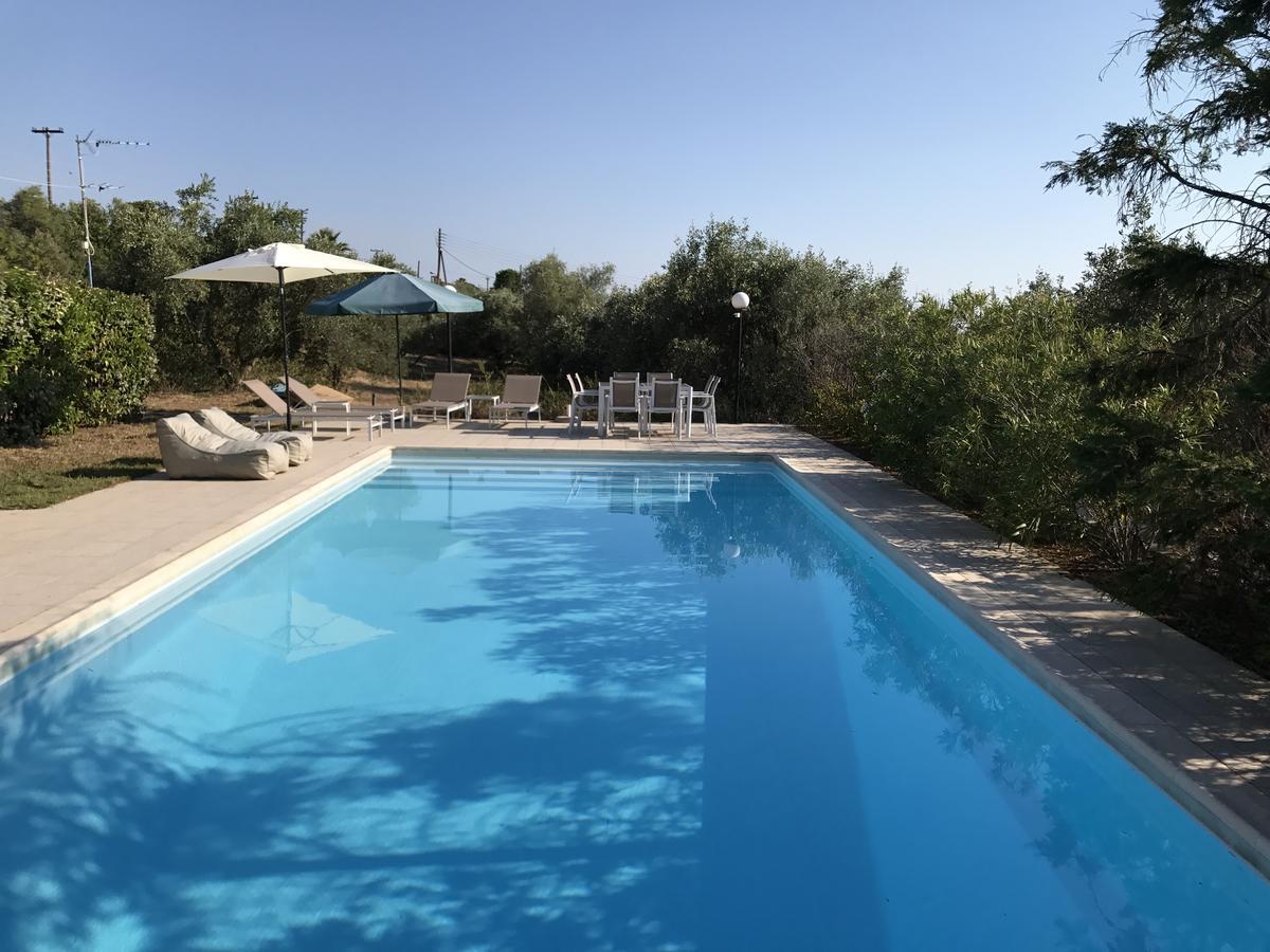 Irimar Retreat Managed By Hilltop Residences Микра Мандиния Экстерьер фото